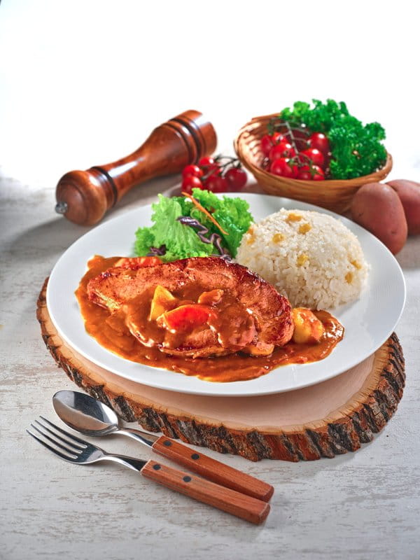 G4.-Grilled-Beef-Steak-W-Curry-Rice